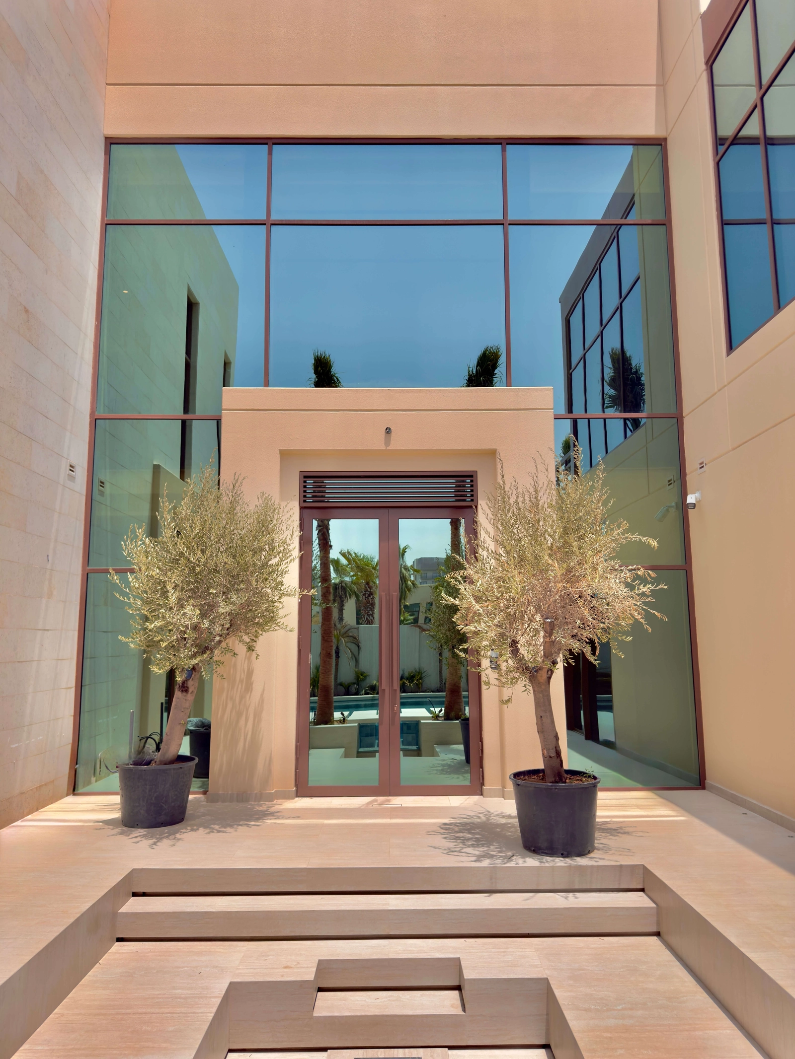 Project by STEEL DISTRICT – verified on Check Trusty